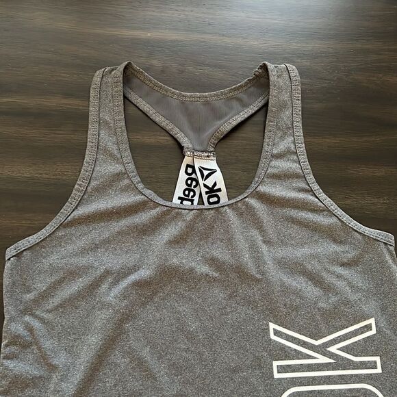Reebok women’s tank top   - Picture 2 of 4